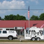 KFFB 106.1 on location at 1st Service Bank in Shirley during Shirley Homecoming