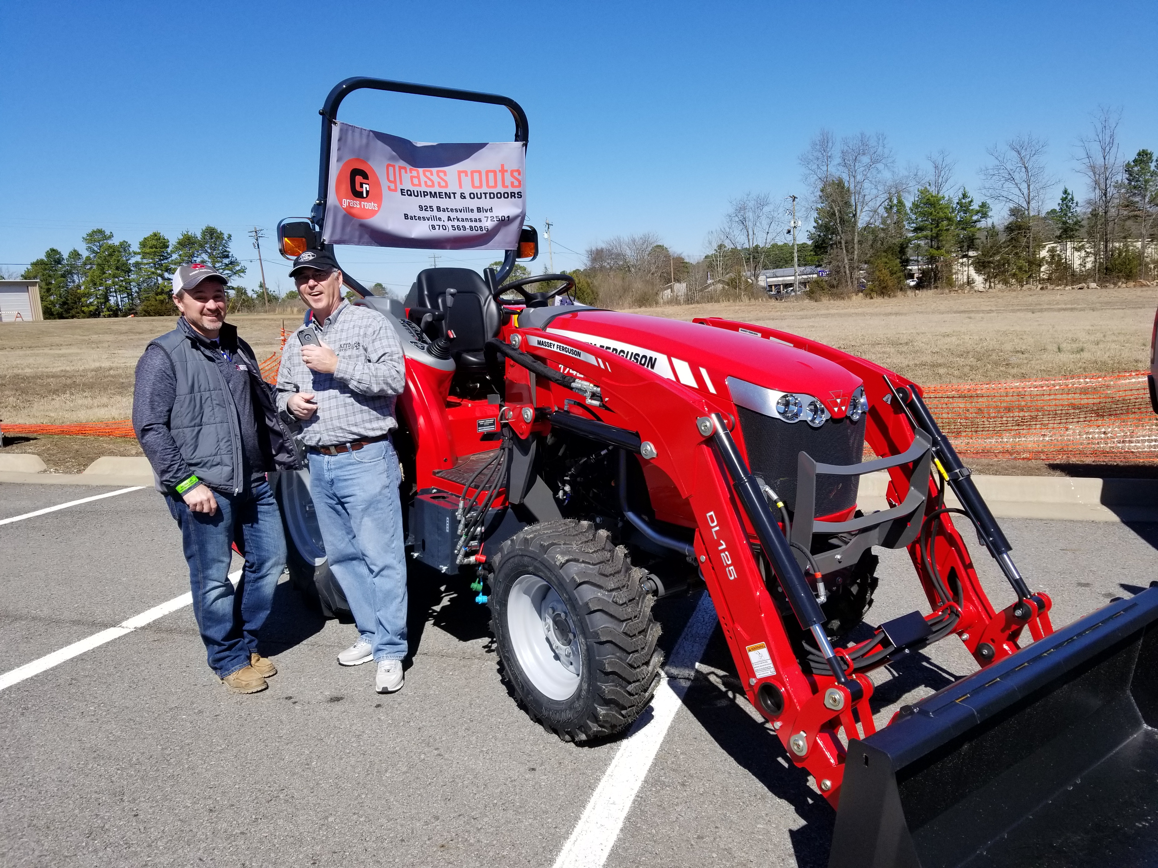 Bill Miller Owner of Grassroots talks with Dale Gardner