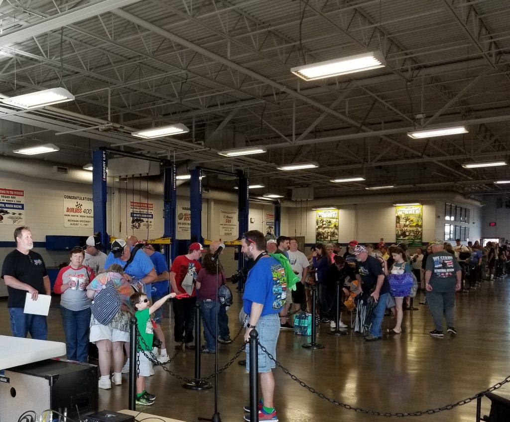 Beginning of the line to meet and greet Mark Martin.